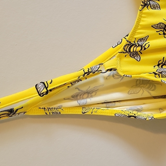 MeUndies Bee Romper - Picture 3 of 6